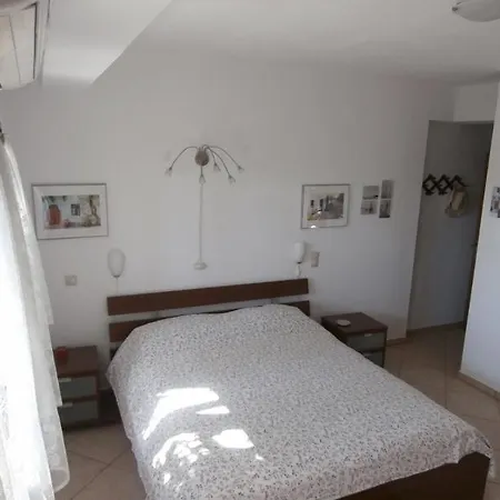 Villa Miriana Aliki Lodge *