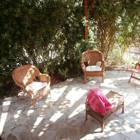 Villa Miriana Aliki Lodge